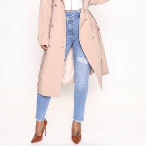 New with tags FashionNova “cloud nine skinny jeans” Size 1